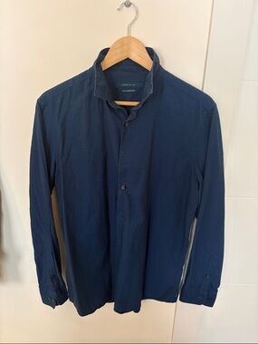 Perry Ellis Navy Textured Long-Sleeve Button-Down Shirt